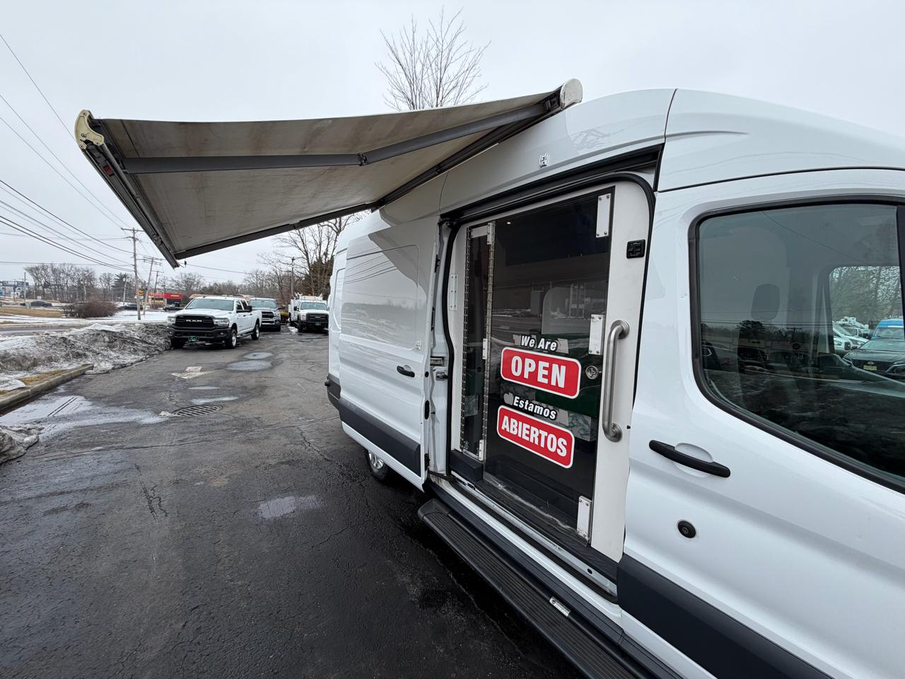 Used 2017 Ford Transit 250 - photo 73