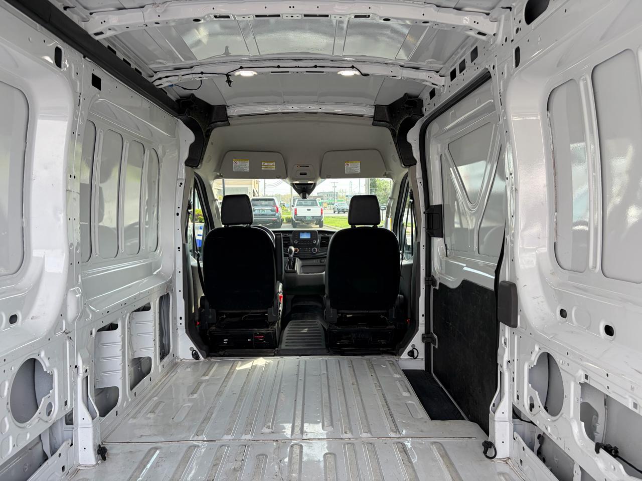 Used 2024 Ford Transit 250 - photo 24