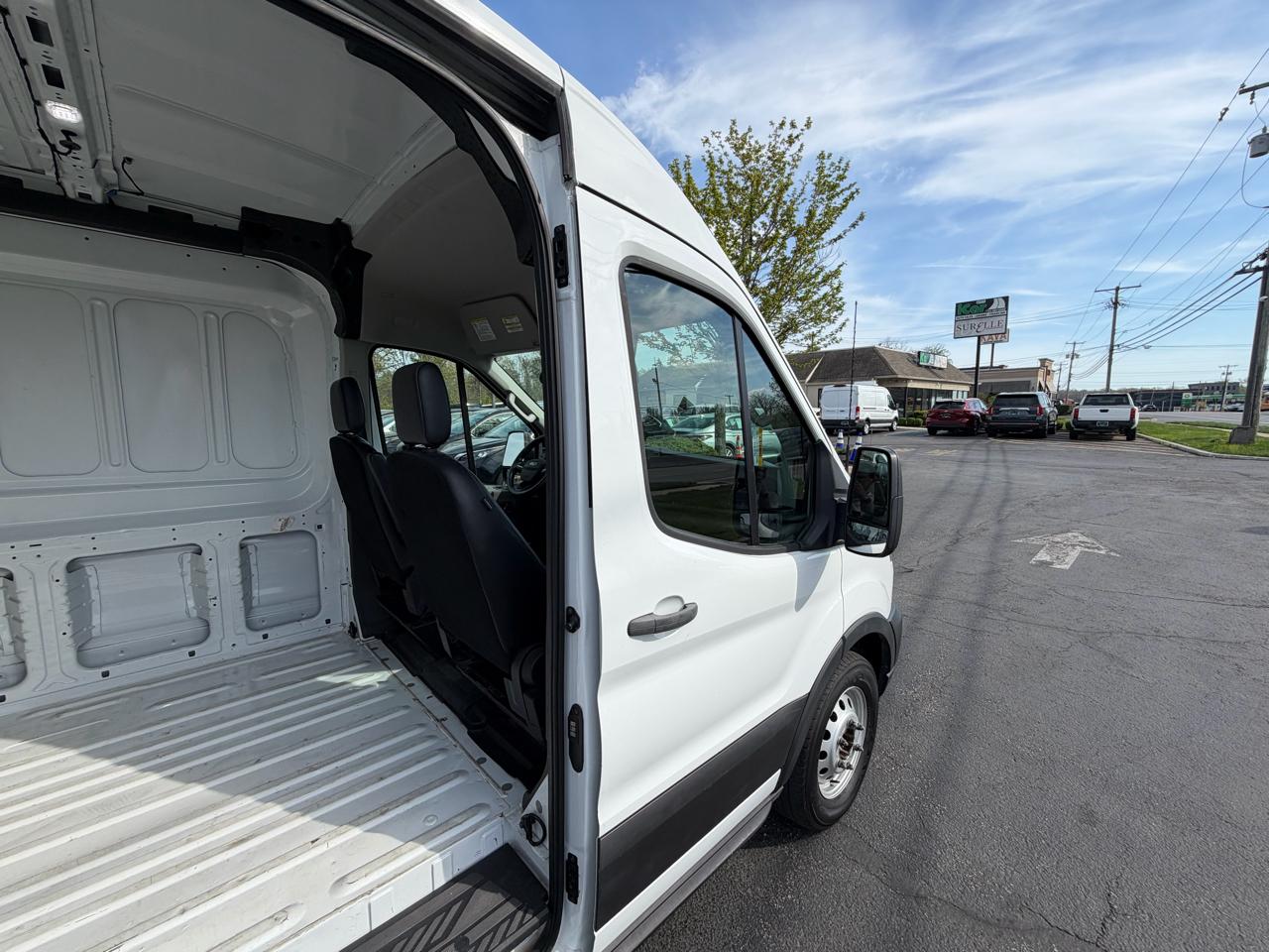 Used 2024 Ford Transit 250 - photo 30