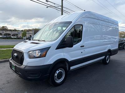 Used 2023 Ford Transit 250 - photo 2