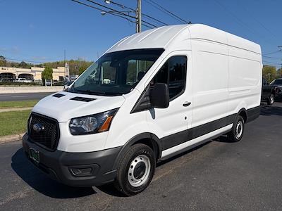 Used 2023 Ford Transit 250 - photo 2