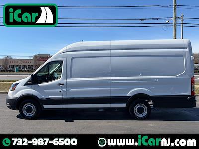 Used 2024 Ford Transit 250 - photo 1