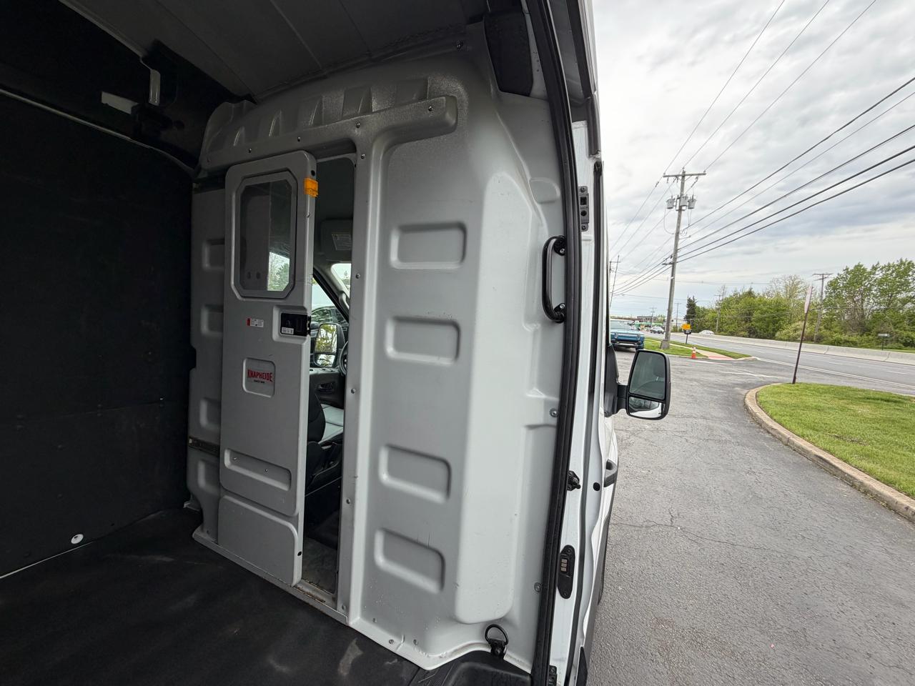 Used 2023 Ford Transit 250 - photo 20