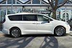 Used 2024 Chrysler Pacifica Select Minivan for sale #25P129 - photo 7