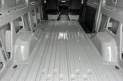 Used 2025 Mercedes-Benz Sprinter 2500 - photo 1