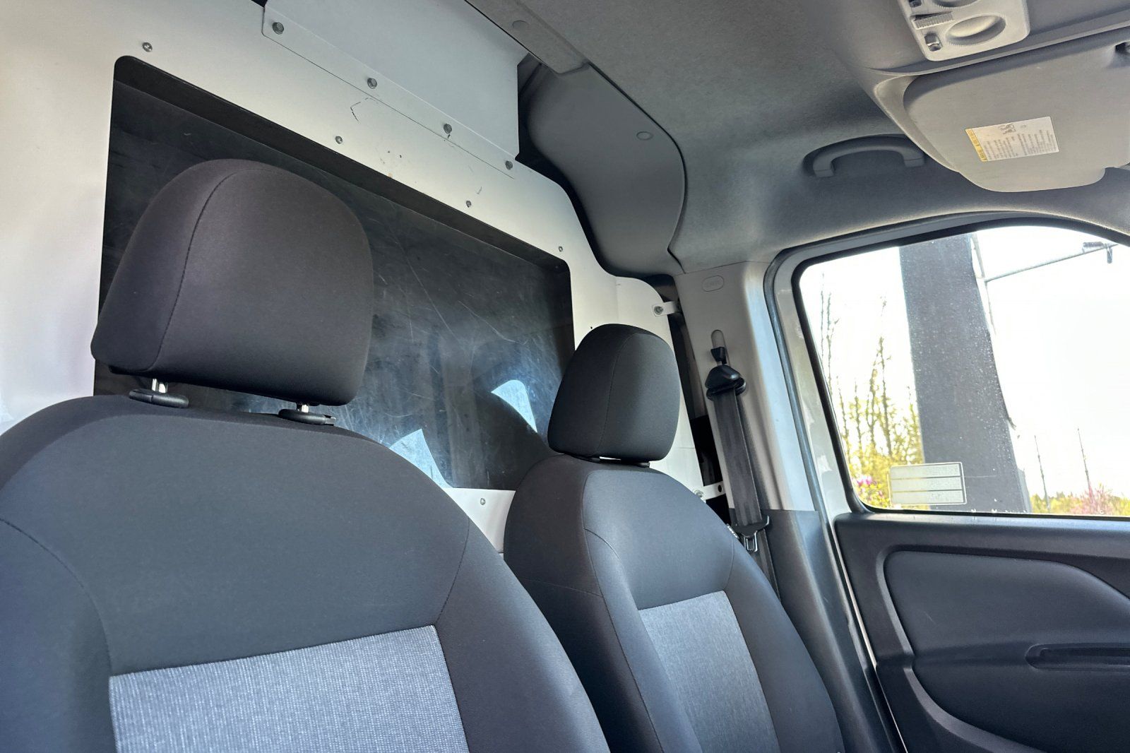 Used 2015 Ram ProMaster City - photo 19