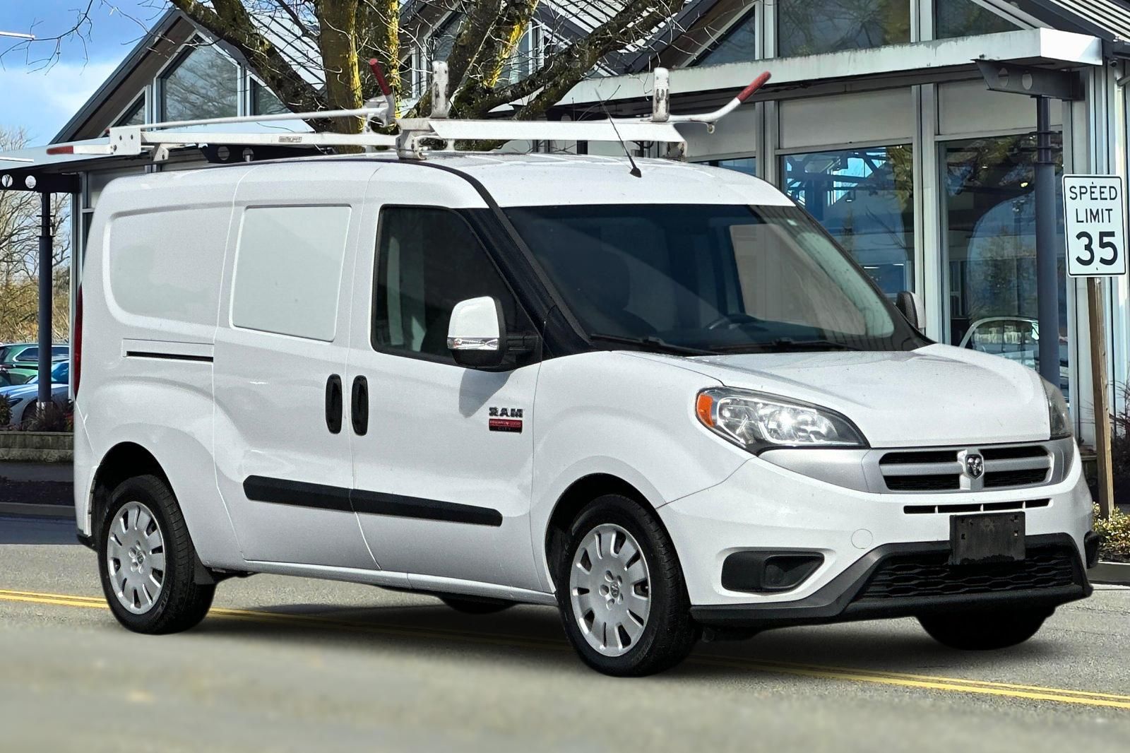 Used 2015 Ram ProMaster City - photo 9