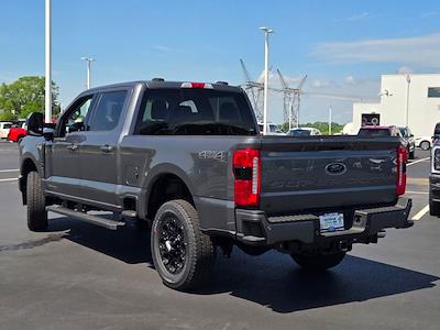New 2025 Ford F-250 XLT Crew Cab 4WD Pickup for sale #25435A - photo 2