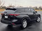 Used 2024 Toyota Highlander LE for sale #31749 - photo 10