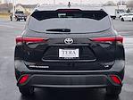Used 2024 Toyota Highlander LE for sale #31749 - photo 12