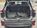 Used 2024 Toyota Highlander LE for sale #31749 - photo 13