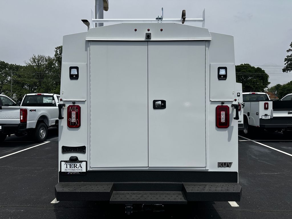 New 2026 Ford E-350 - photo 2