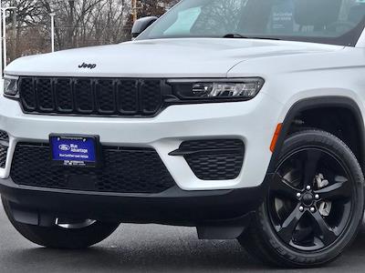 Used 2023 Jeep Grand Cherokee - photo 1