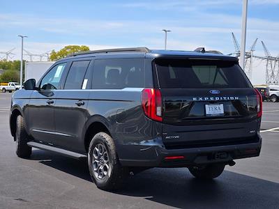 2025 Ford Expedition MAX 4WD SUV for sale #5378 - photo 2