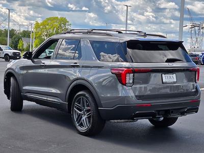2025 Ford Explorer 4WD SUV for sale #58657 - photo 2
