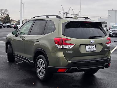 Used 2019 Subaru Forester Premium for sale #59935 - photo 2
