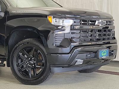 Used 2022 Chevrolet Silverado 1500 - photo 1