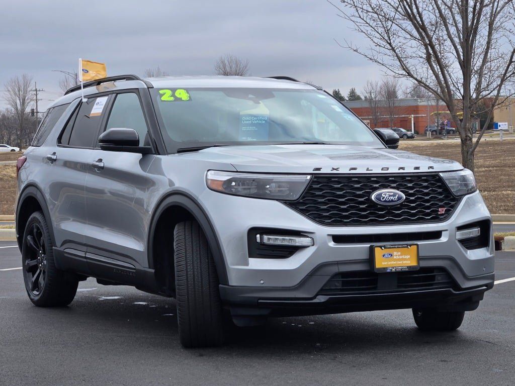 Used 2024 Ford Explorer - photo 6