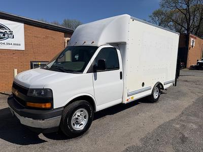 Used 2018 Chevrolet Express 3500 - photo 1