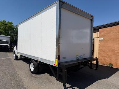 Used 2017 Ford E-350 - photo 2