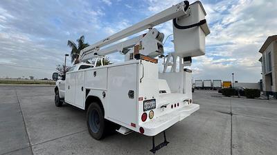 Used 2003 Ford F-550 Regular Cab Bucket Truck for sale #H00767-C1 - photo 2