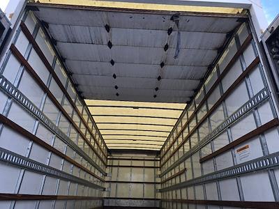 Used 2020 International MV Box Truck for sale #H00883 - photo 2