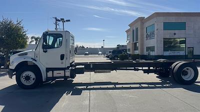 Used 2017 Freightliner M2 106 Conventional Cab Cab Chassis for sale #H00896-R1 - photo 2