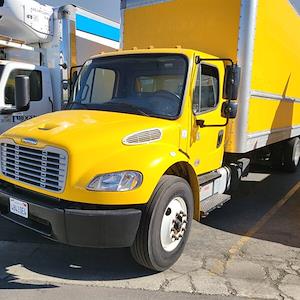 Used 2019 Freightliner M2 106 - photo 1