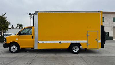 Used 2016 GMC Savana 3500 - photo 1