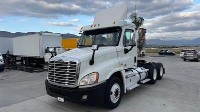 Used 2012 Freightliner Cascadia - photo 1