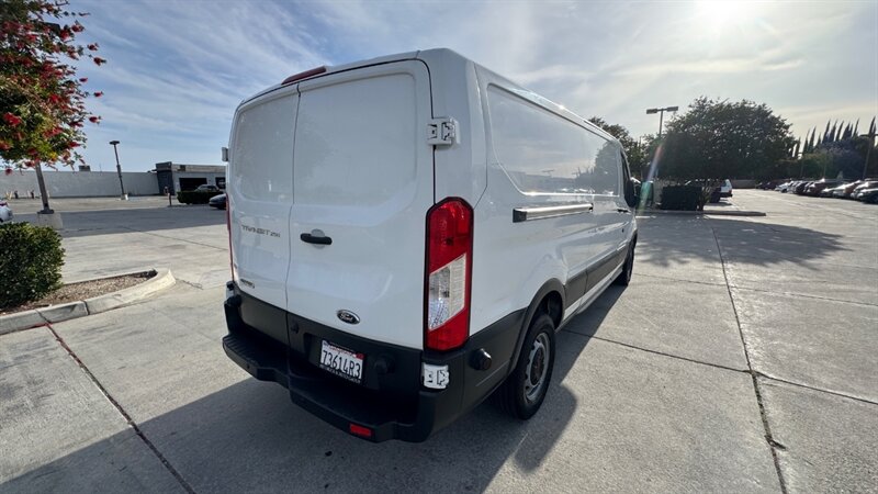 Used 2017 Ford Transit 250 - photo 16