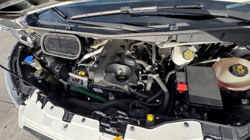 Used 2017 Ford Transit 250 - photo 25