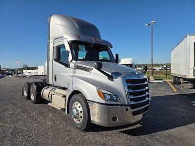 Used 2021 Freightliner Cascadia Detroit DD13 Semi Truck for sale #11603 - photo 1