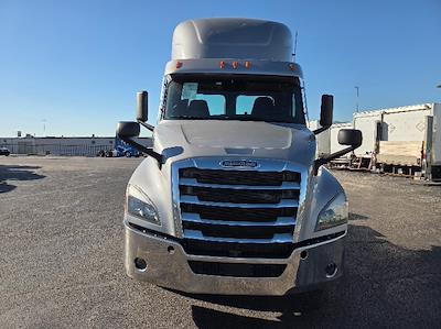 Used 2021 Freightliner Cascadia Detroit DD13 Semi Truck for sale #11603 - photo 2