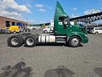Used 2016 Volvo VNL Volvo D13 Semi Truck for sale #133640 - photo 8