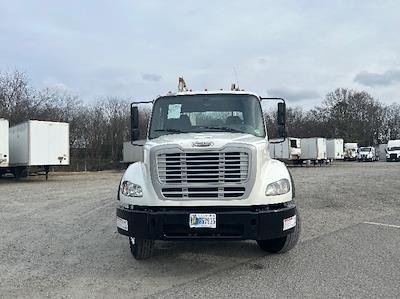 Used 2016 Freightliner M2 112 Glass Body for sale #138916 - photo 2