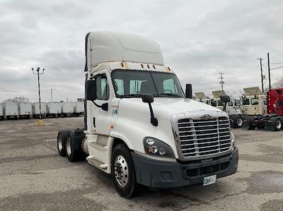 Used 2017 Freightliner Cascadia Detroit DD15AT Semi Truck for sale #147553 - photo 1