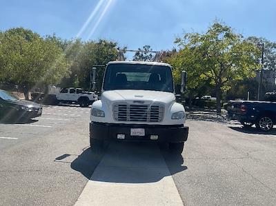 Used 2016 Freightliner M2 106 Glass Body for sale #153091 - photo 2