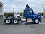 Used 2017 Freightliner Cascadia Detroit DD13 Semi Truck for sale #155381 - photo 8