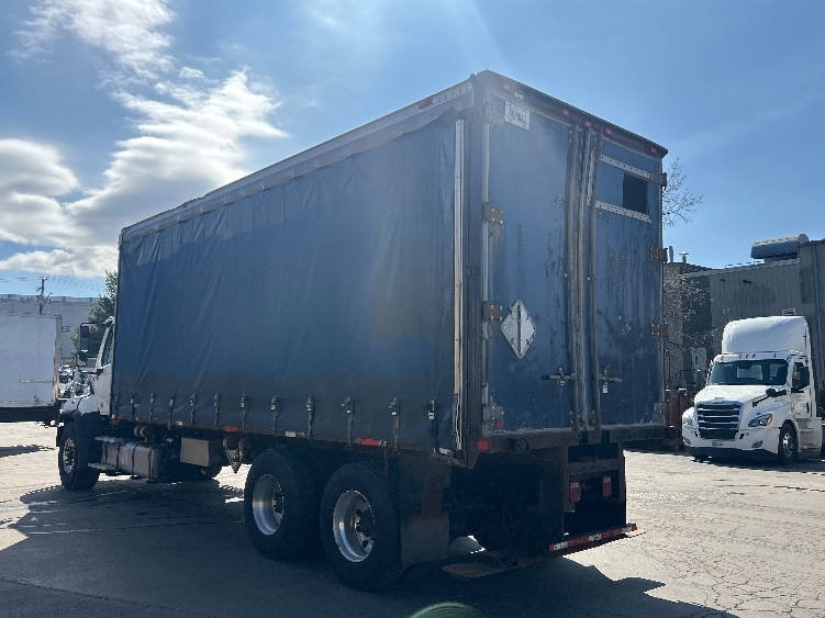 Used 2017 Freightliner 114SD - photo 8