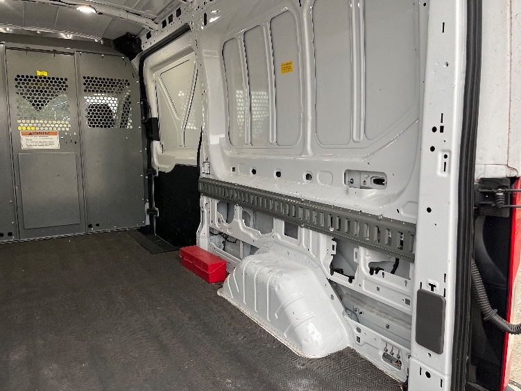 Used 2022 Ford Transit 250 - photo 12