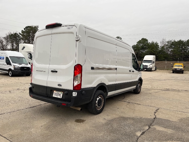 Used 2022 Ford Transit 250 - photo 13