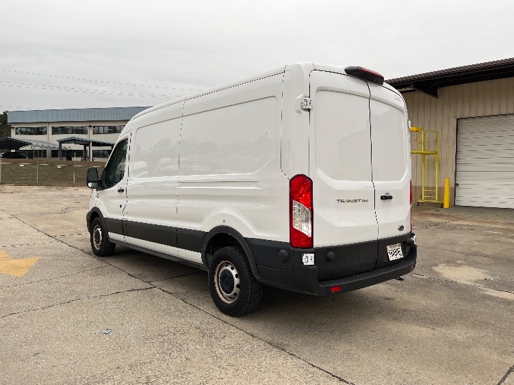 Used 2022 Ford Transit 250 - photo 8