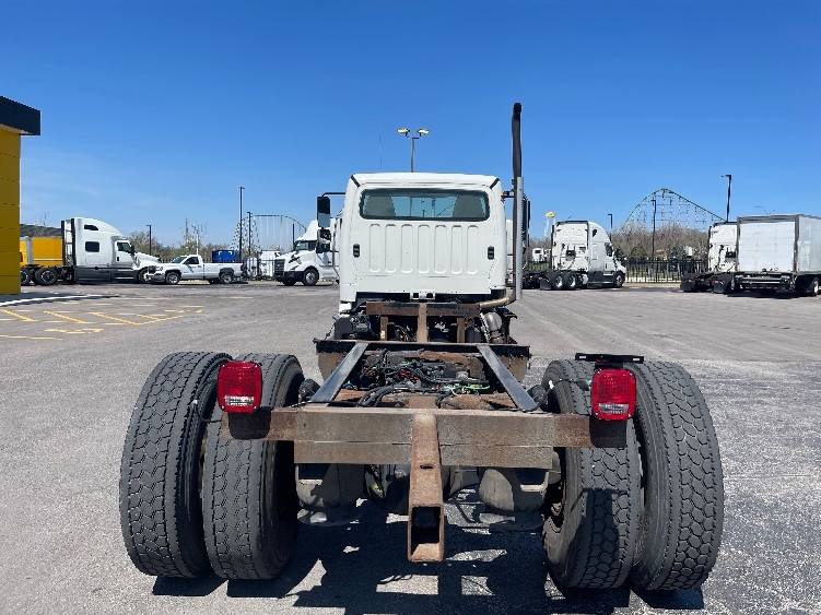 Used 2017 Freightliner M2 106 - photo 9