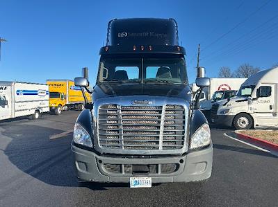 Used 2017 Freightliner Cascadia Detroit DD13 Semi Truck for sale #164368 - photo 2