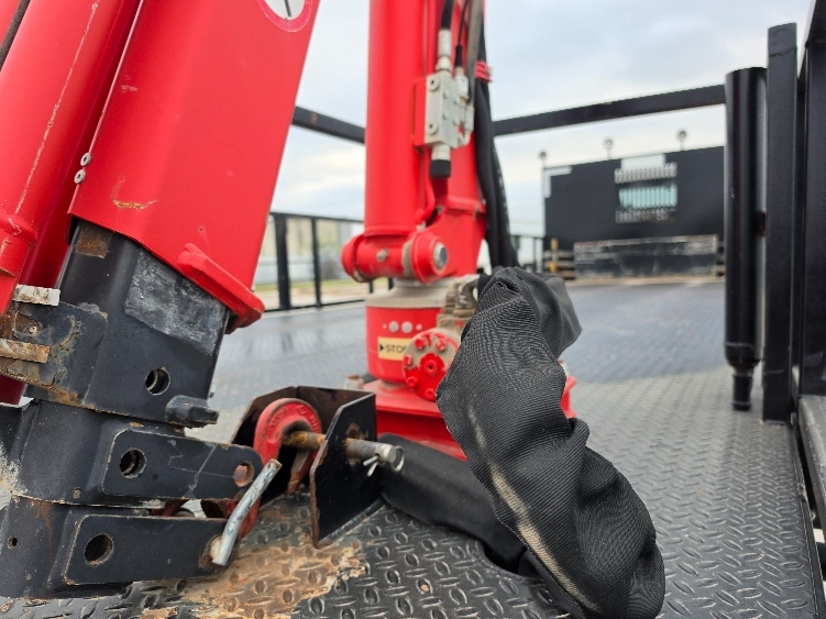 Used 2016 Freightliner 114SD - photo 13