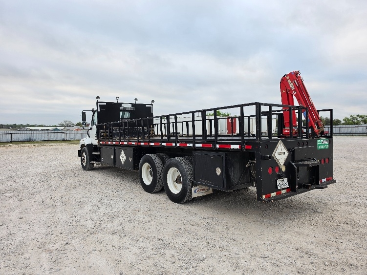 Used 2016 Freightliner 114SD - photo 8