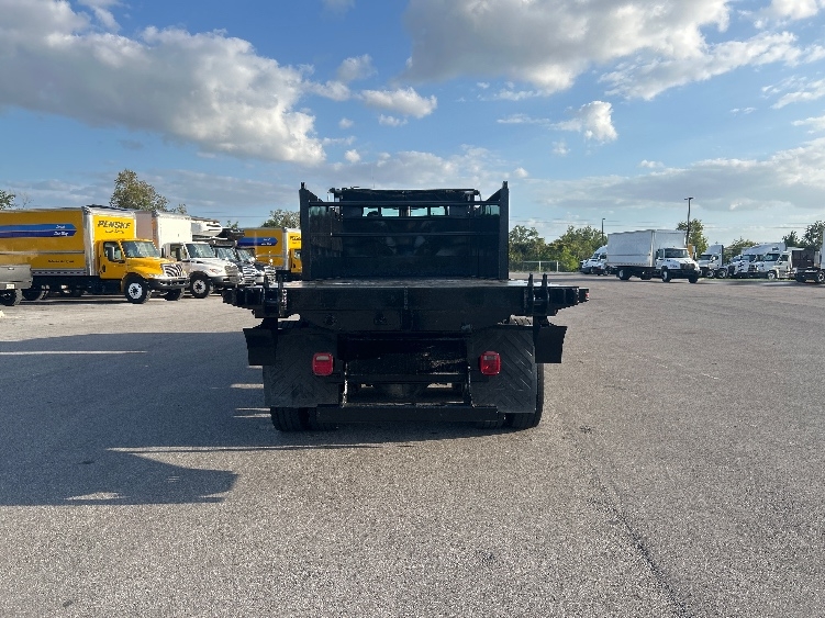 Used 2017 Freightliner 114SD - photo 9