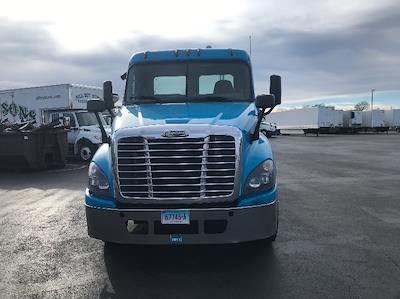 Used 2017 Freightliner Cascadia Detroit DD13 Semi Truck for sale #168443 - photo 2