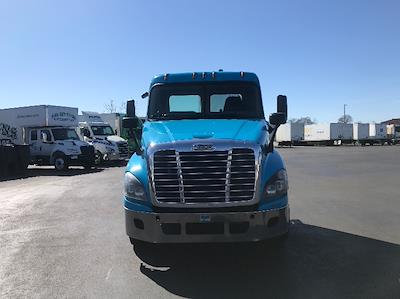 Used 2017 Freightliner Cascadia Detroit DD13 Semi Truck for sale #168444 - photo 2